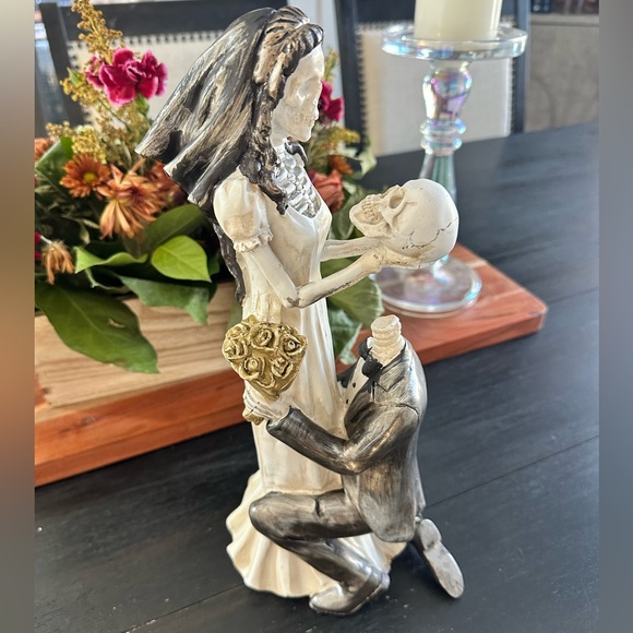 Homegoods Other - 💀🖤 Gothic Skeleton Bride & Groom Figurine Halloween Day of the Dead Wedding Gift